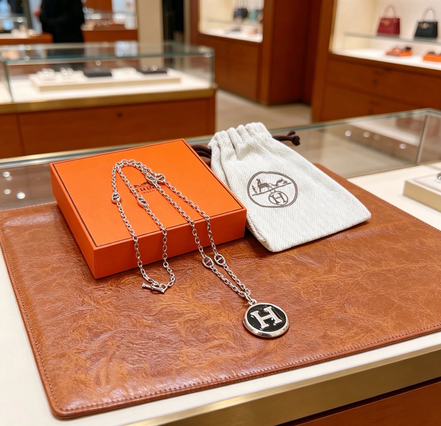 Hermès Necklace - view 7