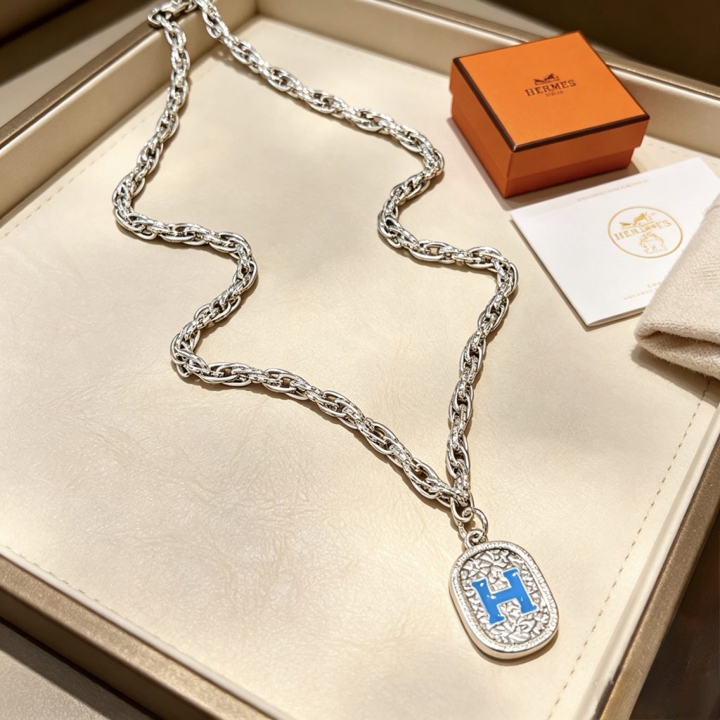 Hermès Necklace - view 1
