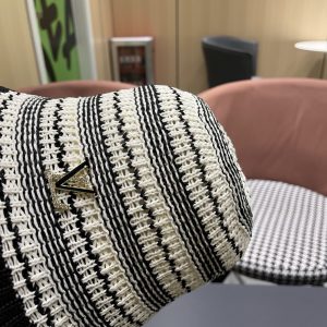 Louis Vuitton Bucket Hat - view 9
