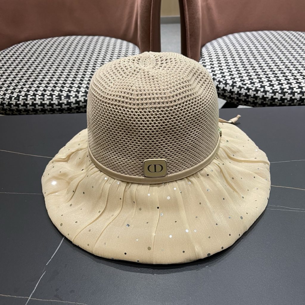 Dior Bucket Hat - view 1
