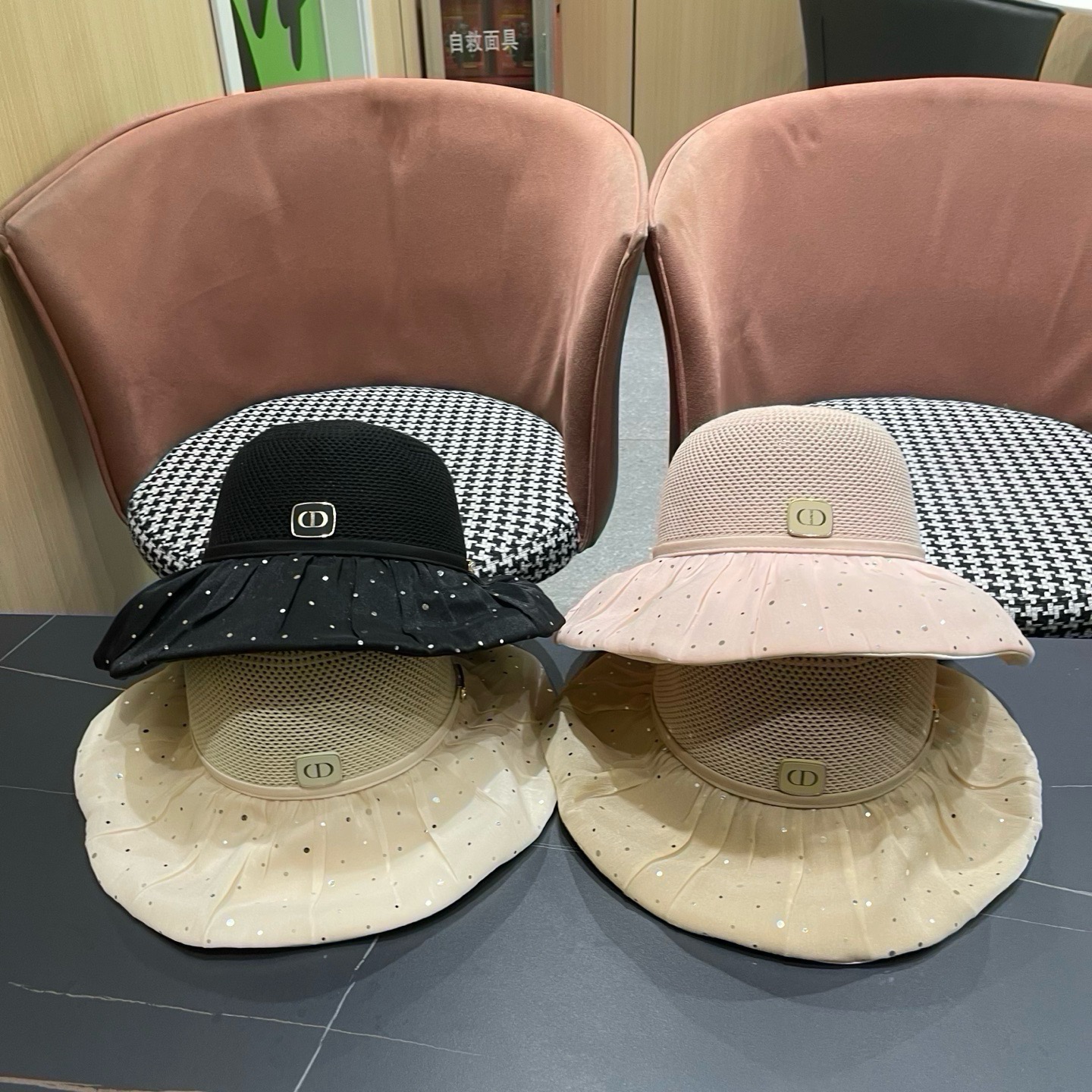 Dior Bucket Hat - view 11