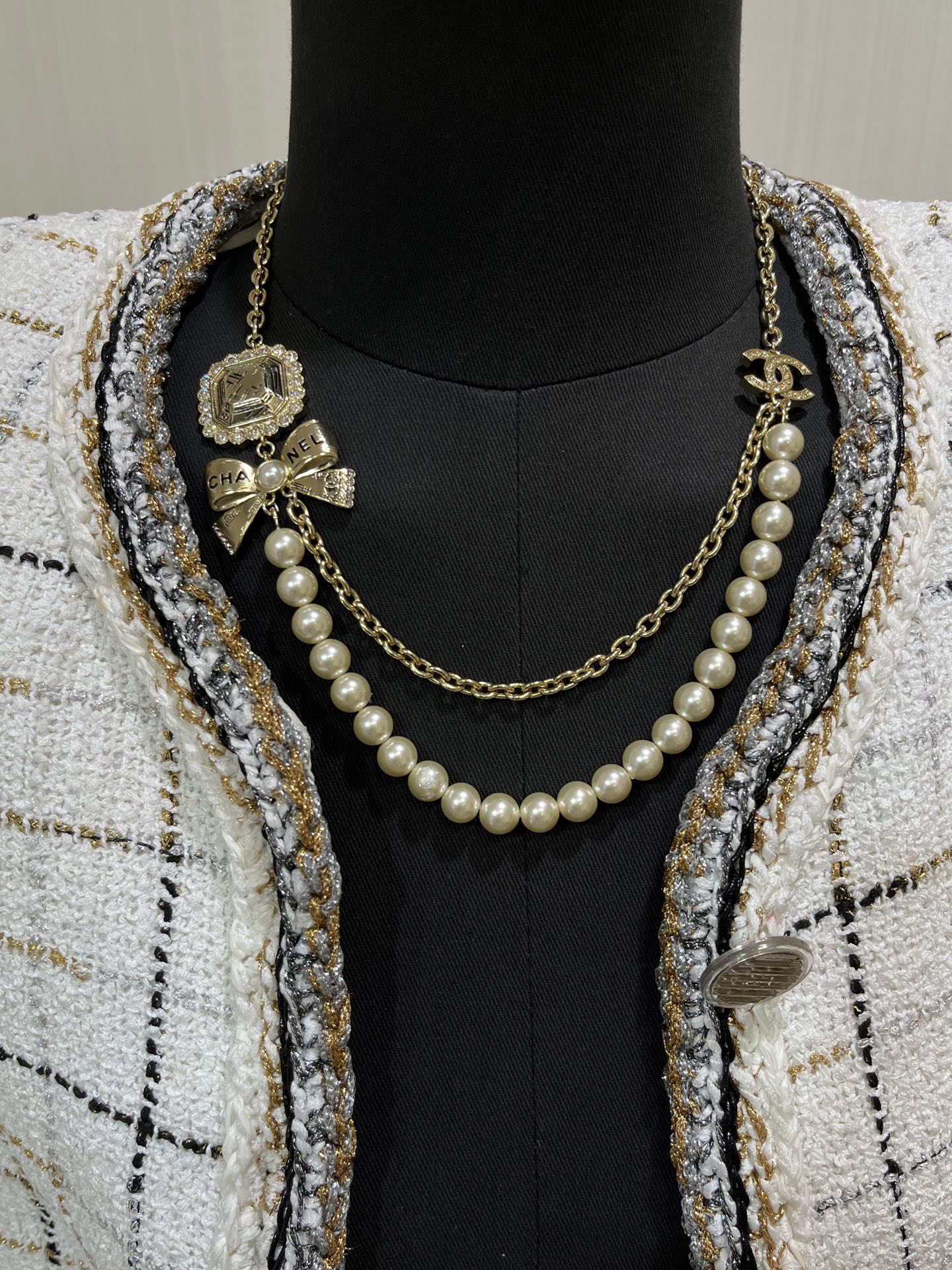 Chanel Jewelry - view 1