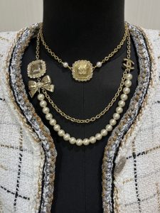 Chanel Jewelry - view 2