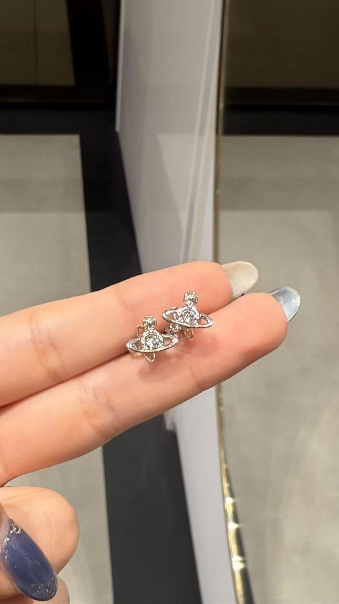 Vivienne Westwood Jewelry - view 2