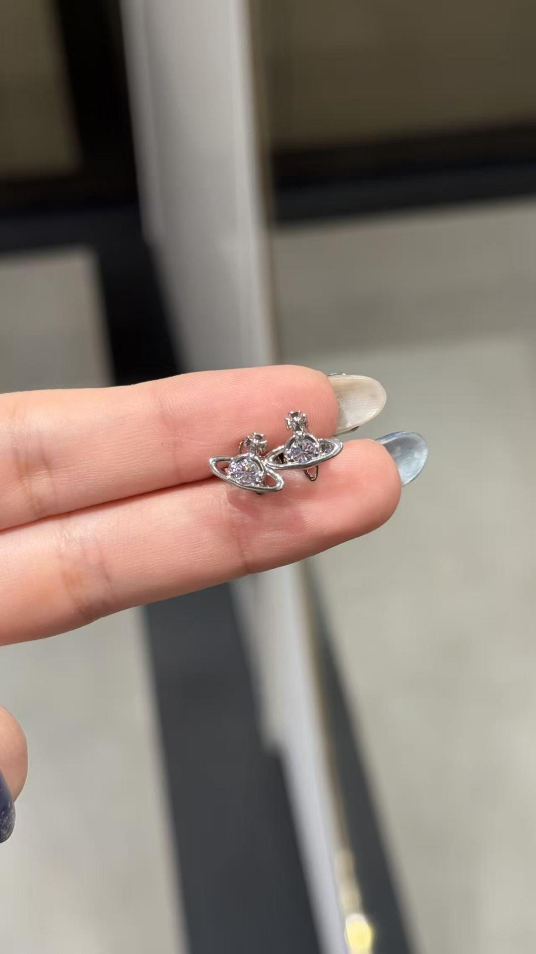 Vivienne Westwood Jewelry - view 4