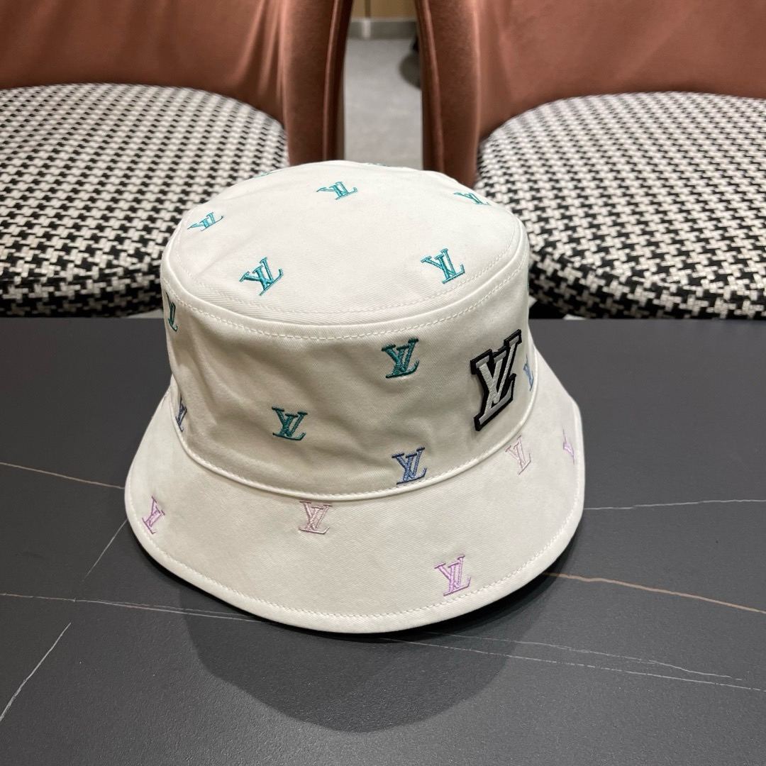 Louis Vuitton Bucket Hat - view 2