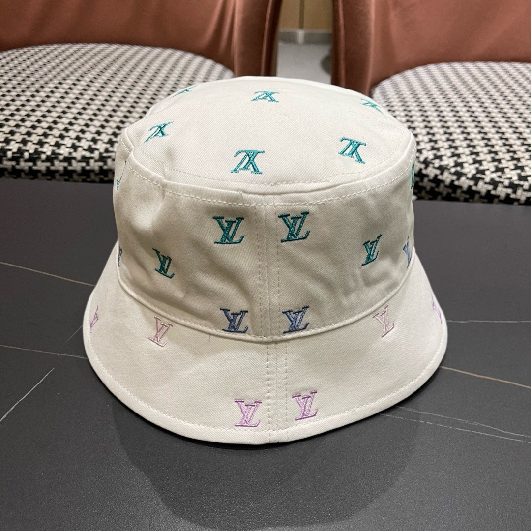 Louis Vuitton Bucket Hat - view 5