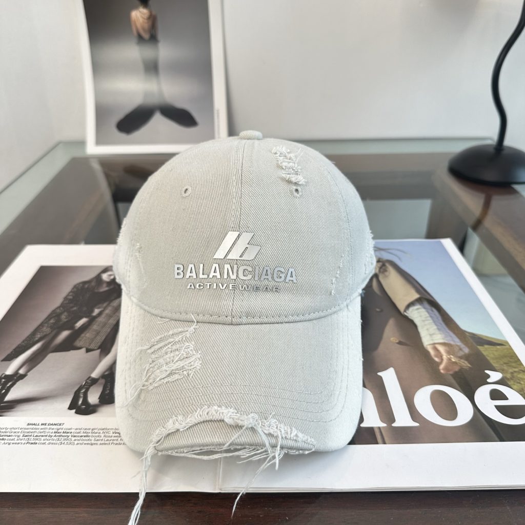 Balenciaga Baseball Cap - view 1