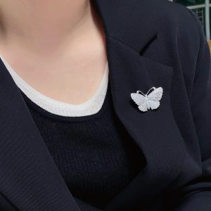 Brooch - view 2