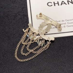 Brooch - view 5