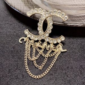 Brooch - view 7