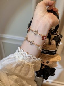 Bracelet - view 5