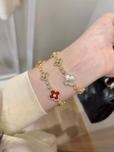 Bracelet - view 6