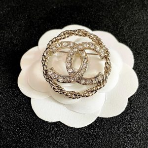 Brooch - view 8