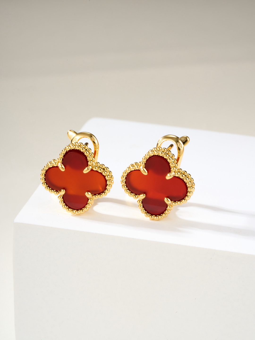 Jewelry - view 5
