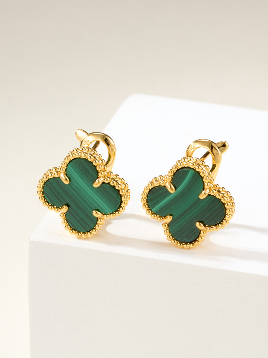 Jewelry - view 7