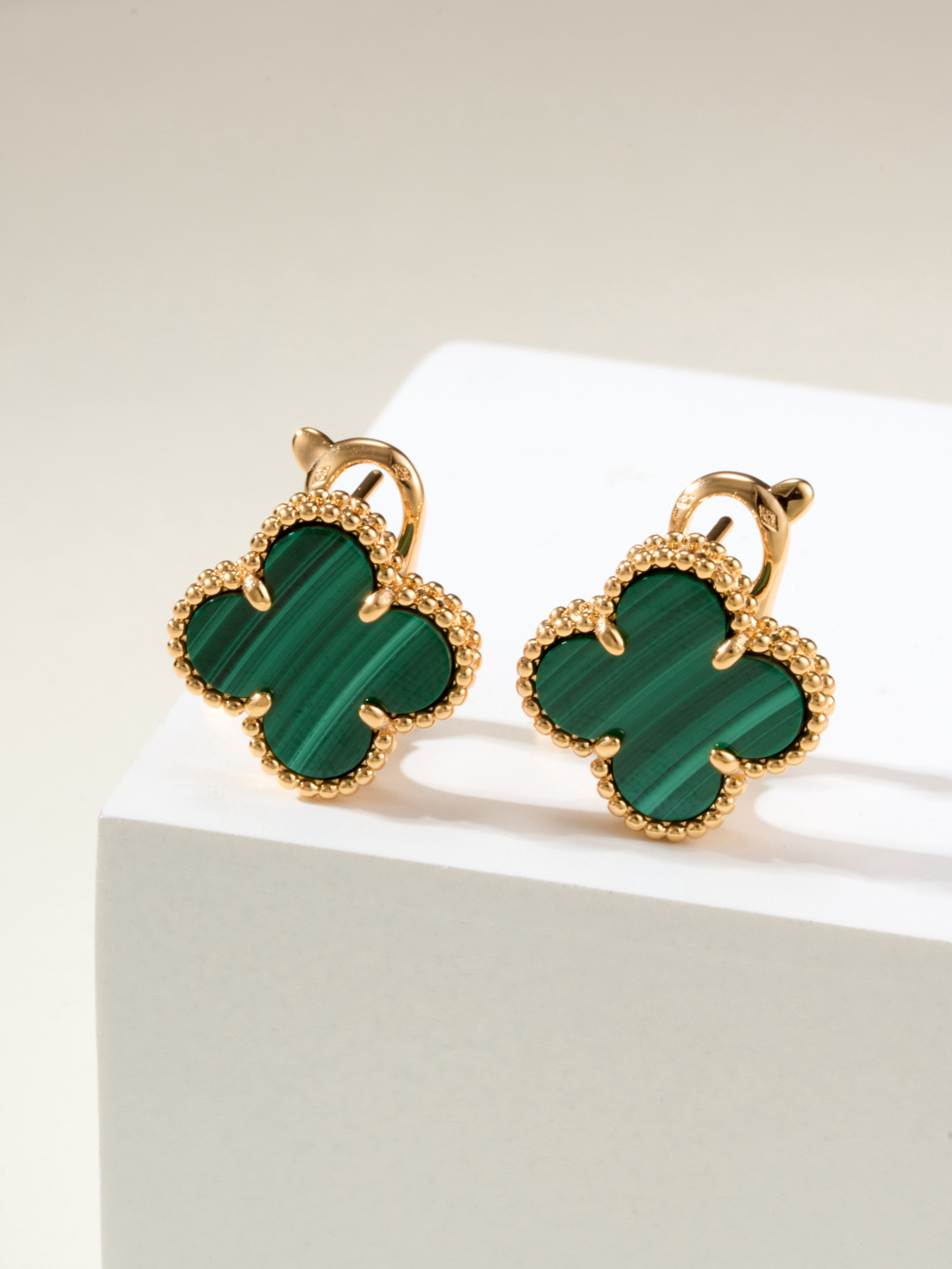 Jewelry - view 8