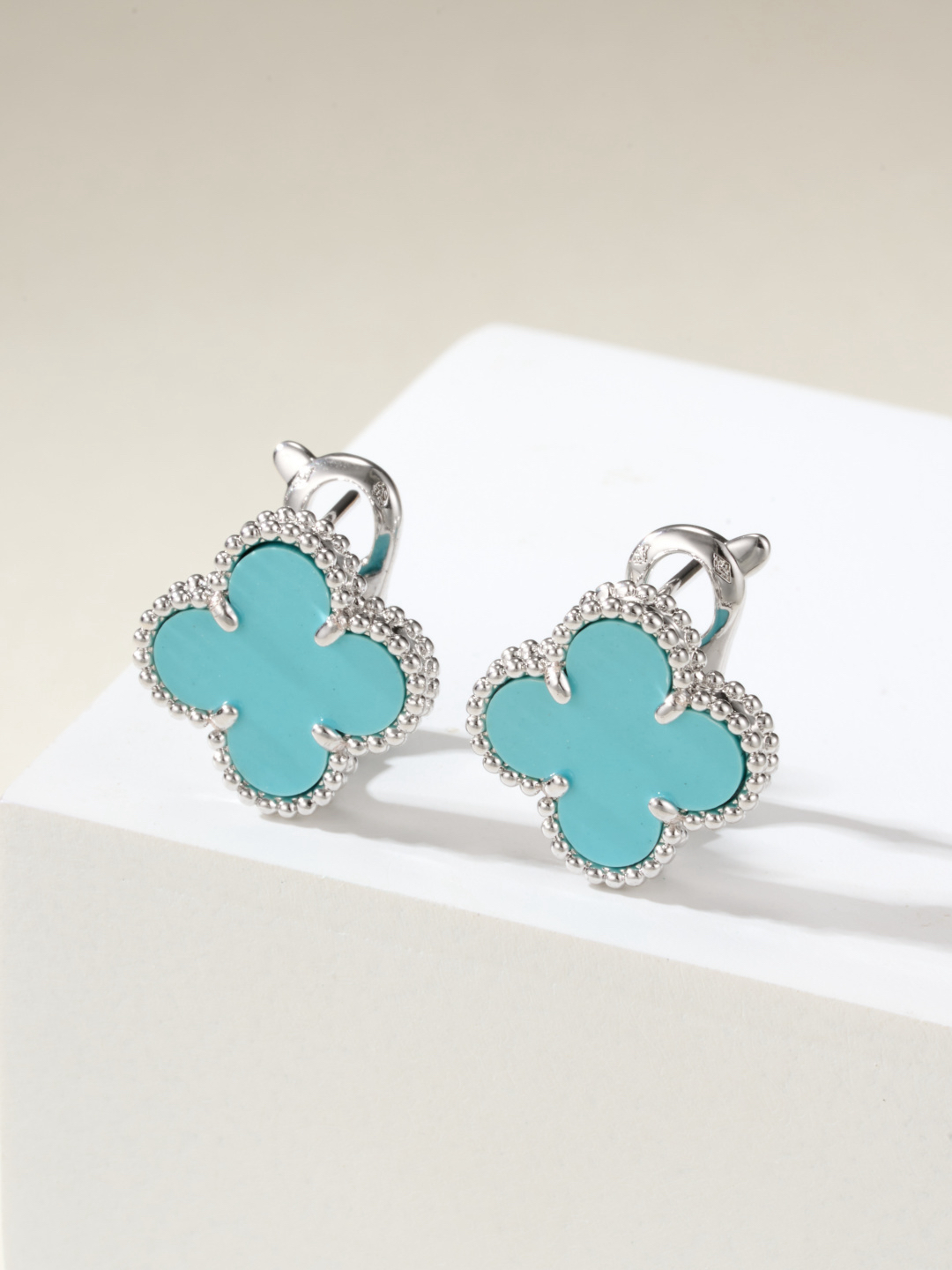 Jewelry - view 12