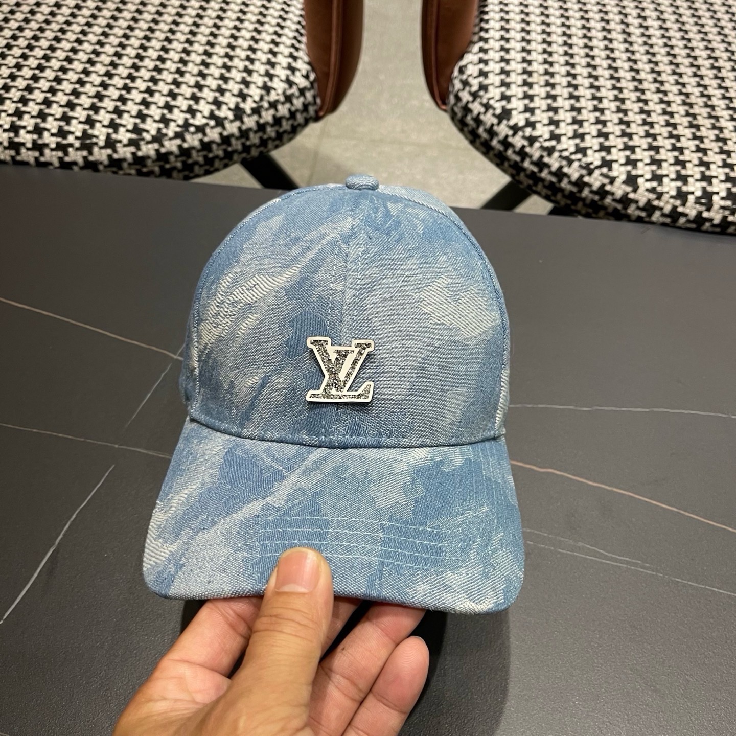 Louis Vuitton Baseball Cap - view 5
