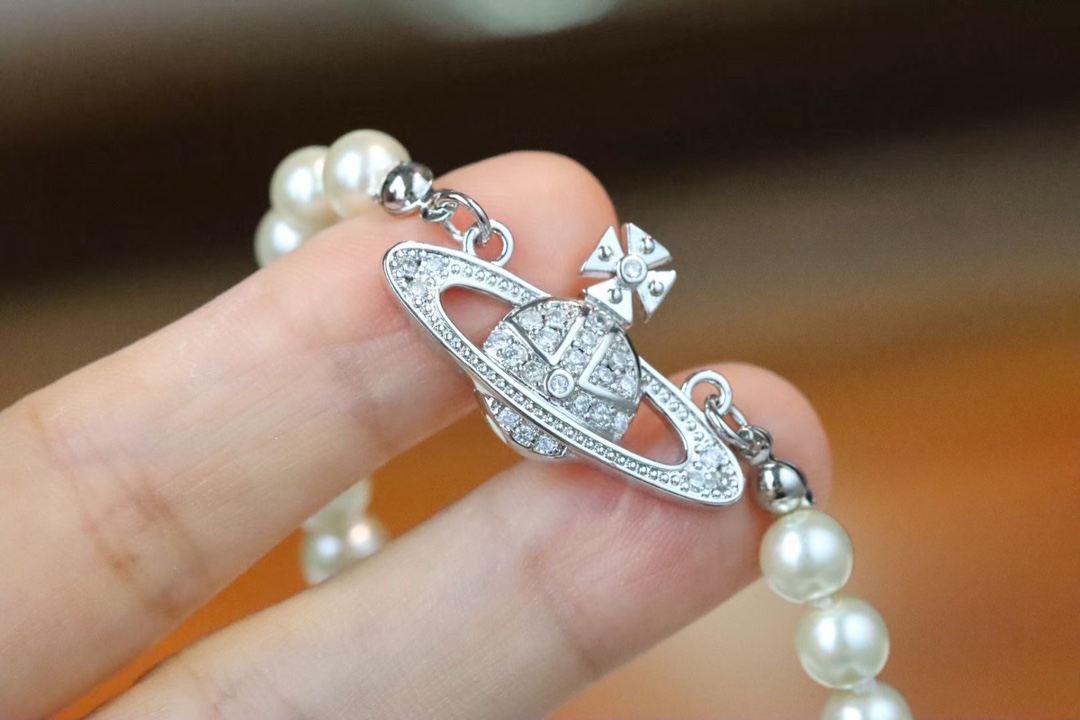 Vivienne Westwood Necklace - view 5