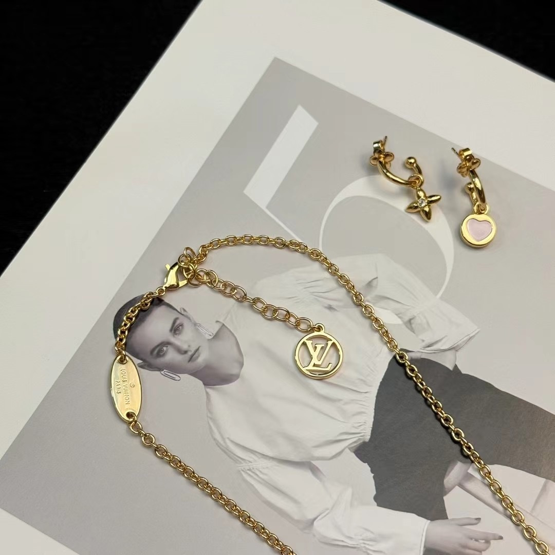Louis Vuitton Jewelry - view 7
