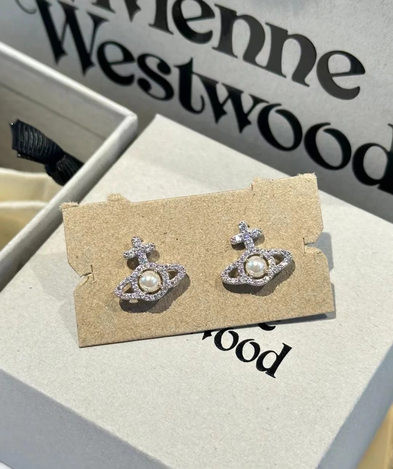 Vivienne Westwood Earrings - view 6