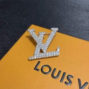 Louis Vuitton Brooch - view 4