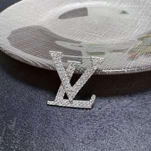 Louis Vuitton Brooch - view 7