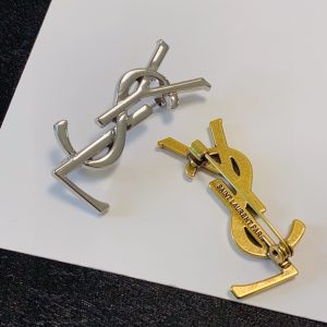 Saint Laurent Brooch - view 5