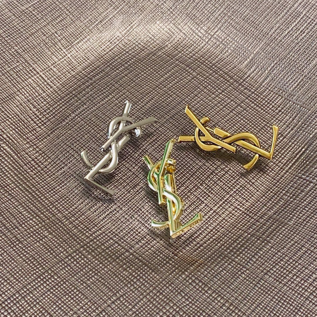 Saint Laurent Brooch - view 6