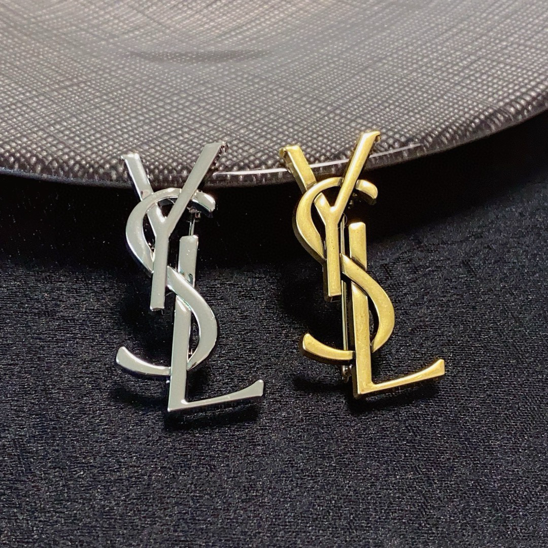 Saint Laurent Brooch - view 7