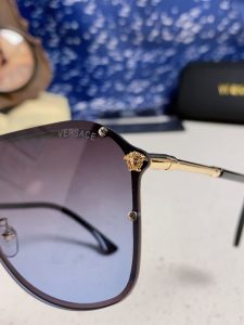 Sunglasses - view 7