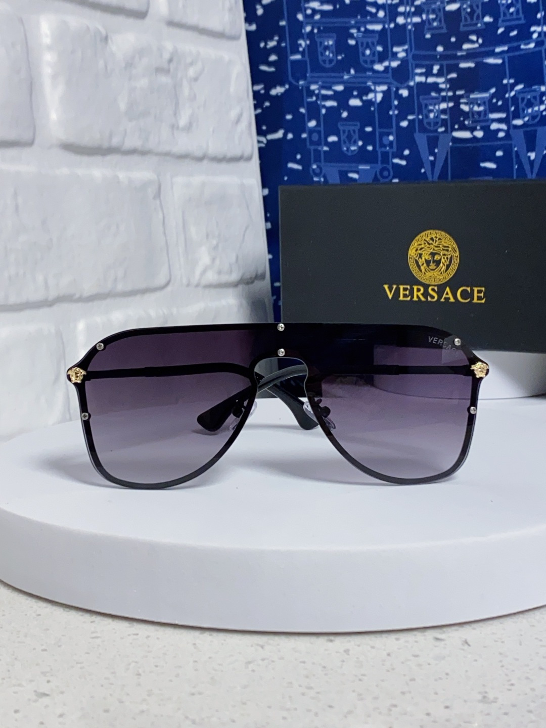 Sunglasses - view 2