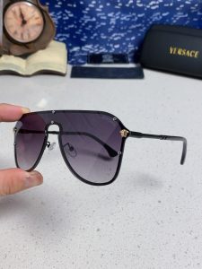 Sunglasses - view 6