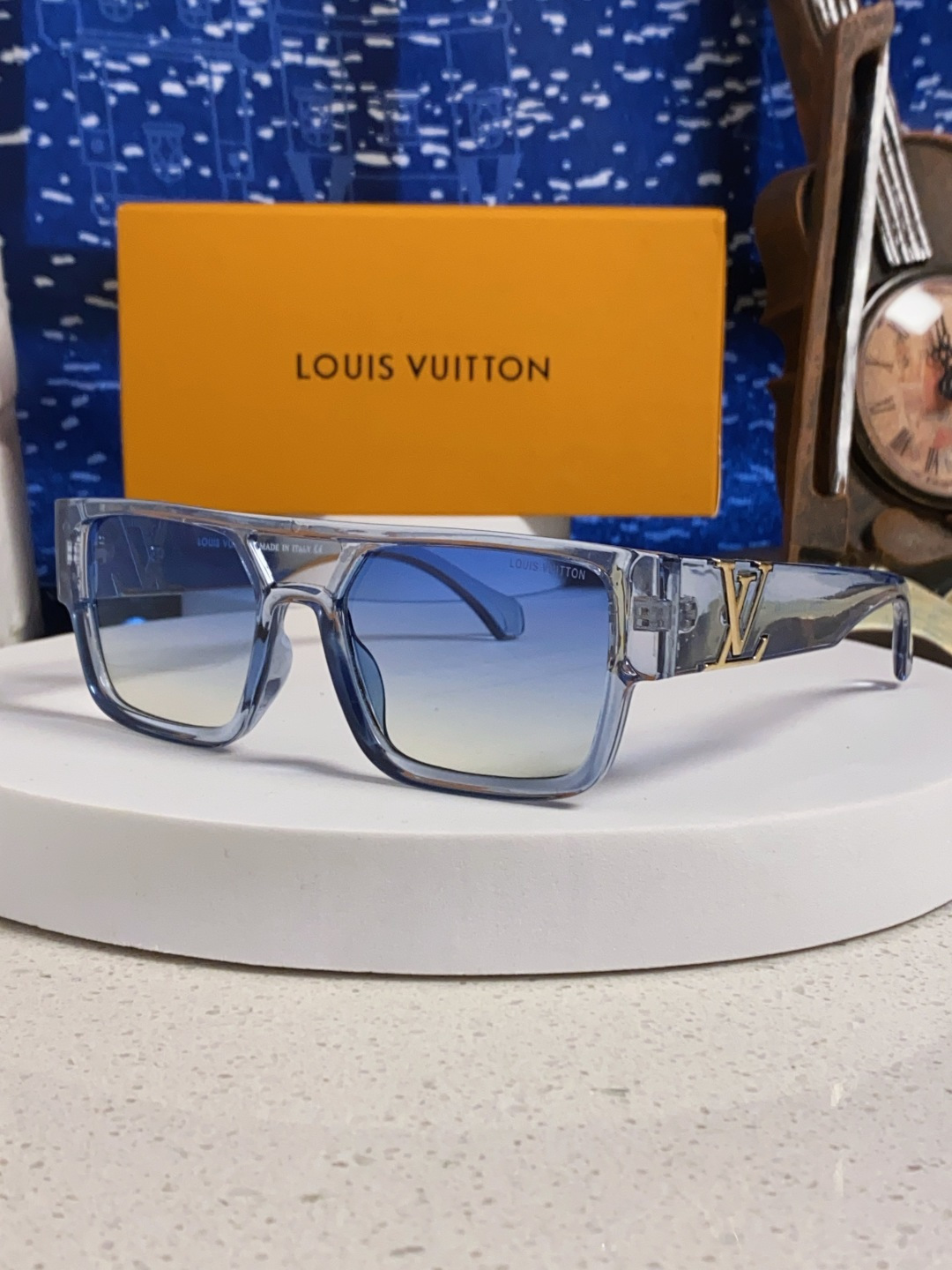 Louis Vuitton Sunglasses - view 1