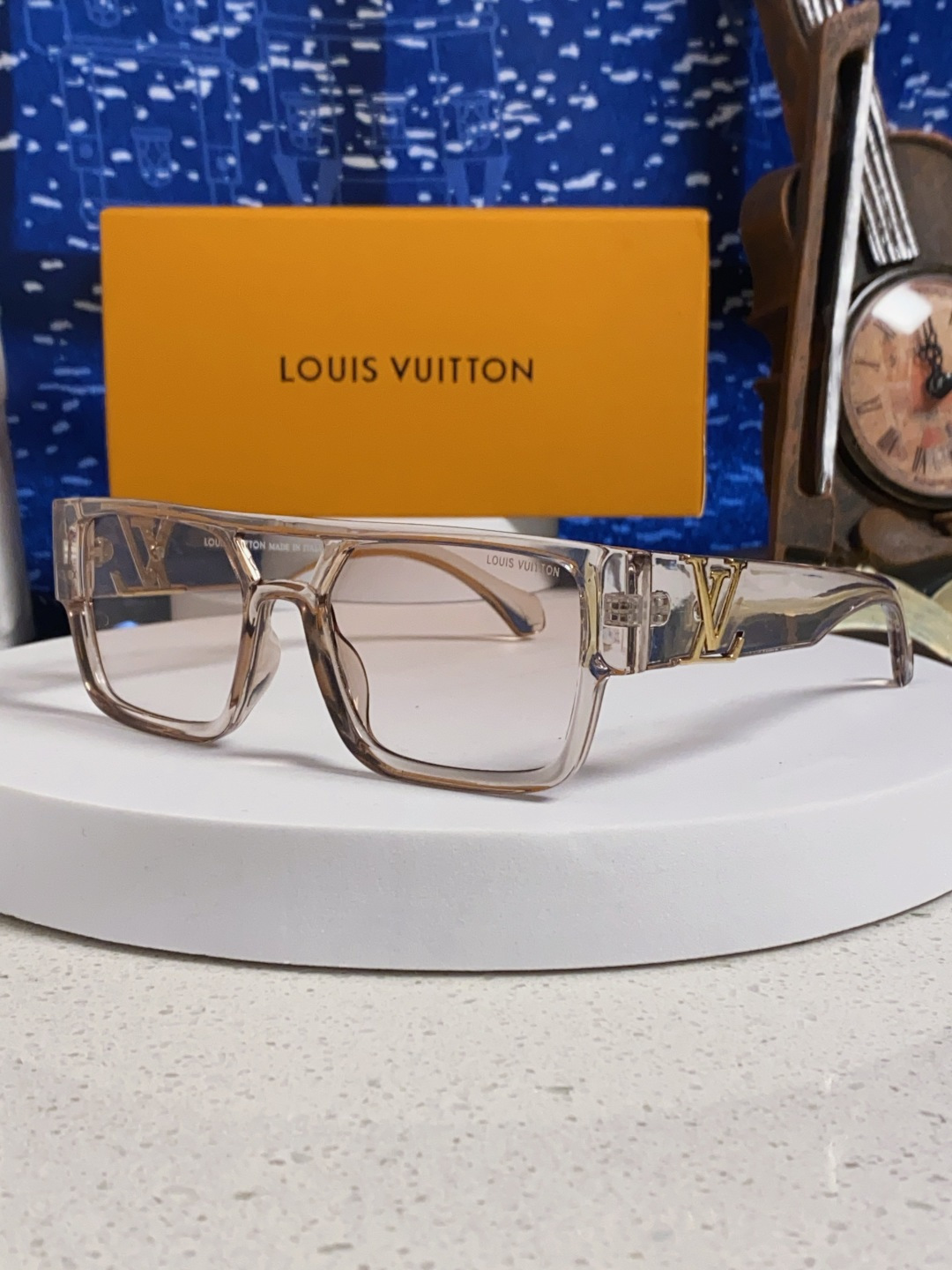 Louis Vuitton Sunglasses - view 1