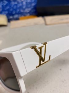 Louis Vuitton Sunglasses - view 7