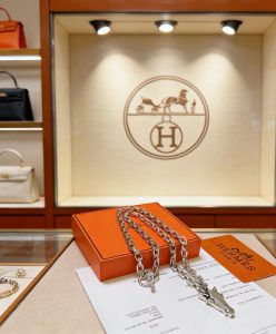 Hermès Necklace - view 9