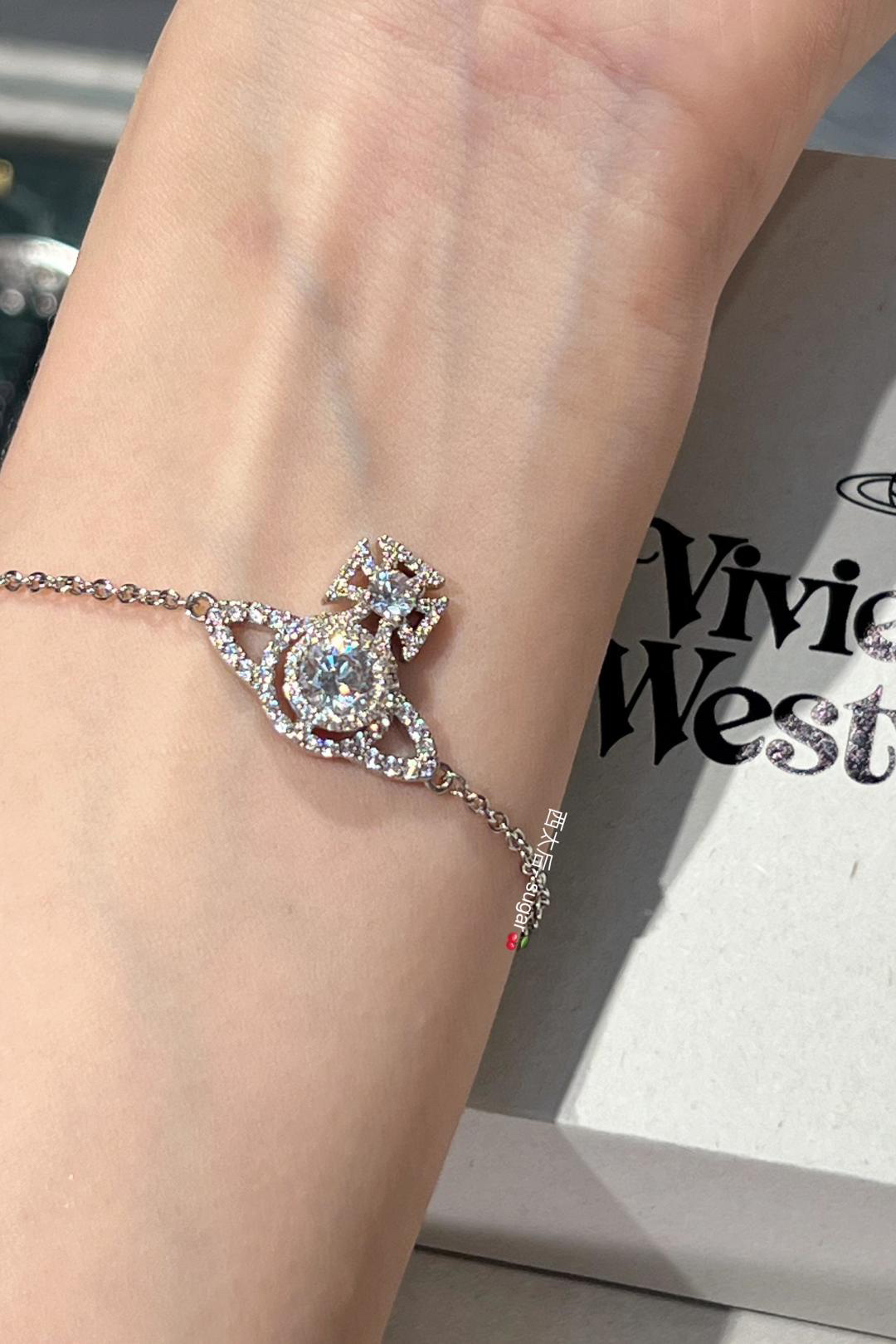 Vivienne Westwood Necklace - view 4
