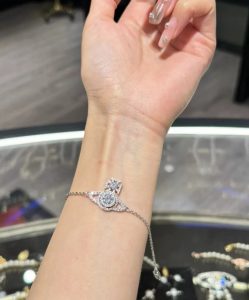 Vivienne Westwood Necklace - view 5