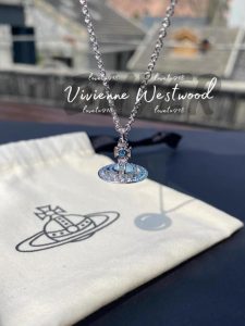 Vivienne Westwood Necklace - view 3