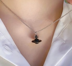 Vivienne Westwood Necklace - view 6