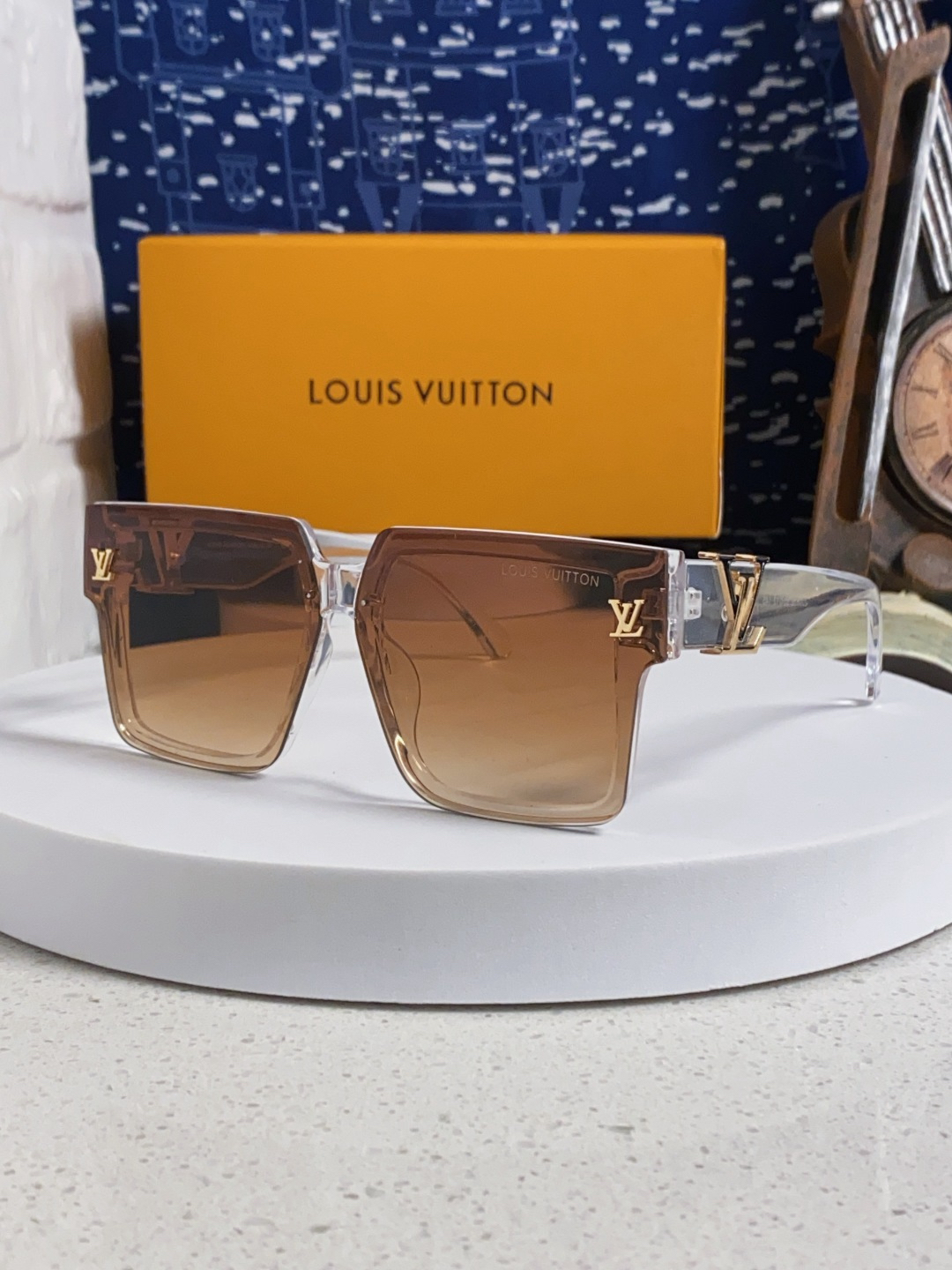 Louis Vuitton Sunglasses - view 1