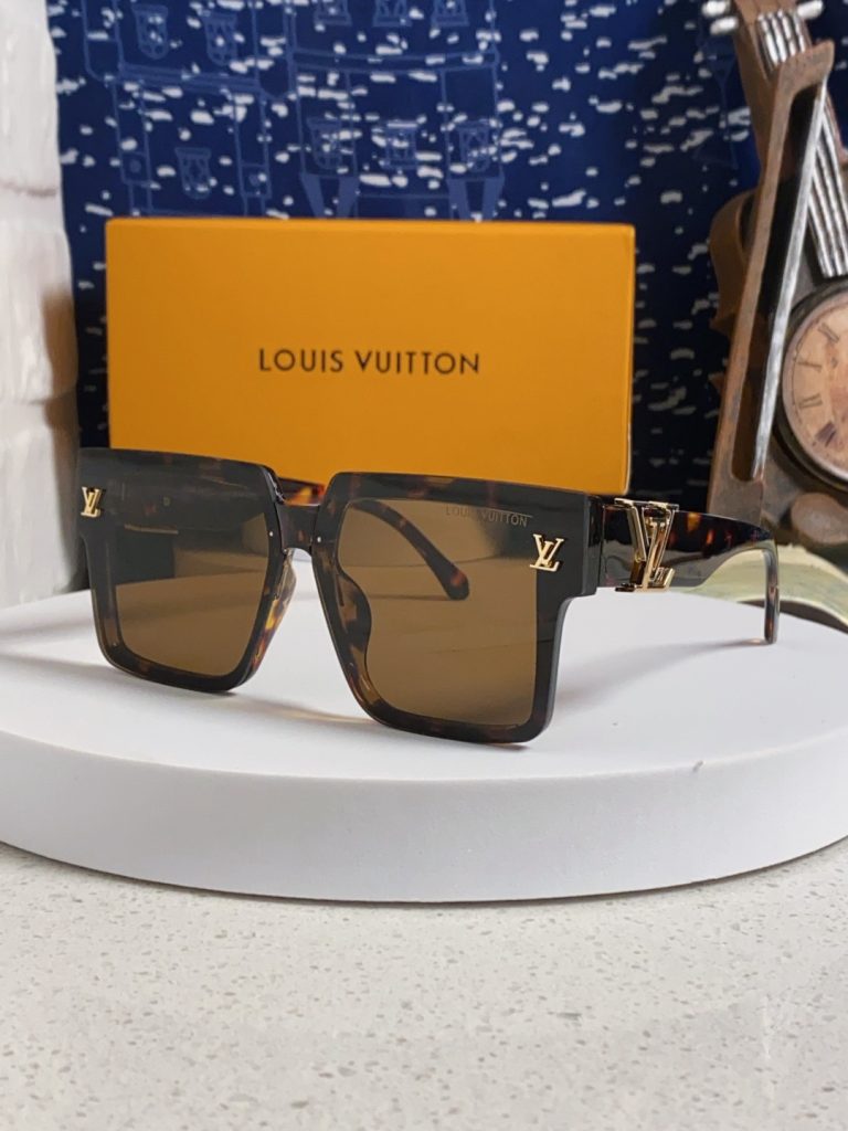 Louis Vuitton Sunglasses - view 1