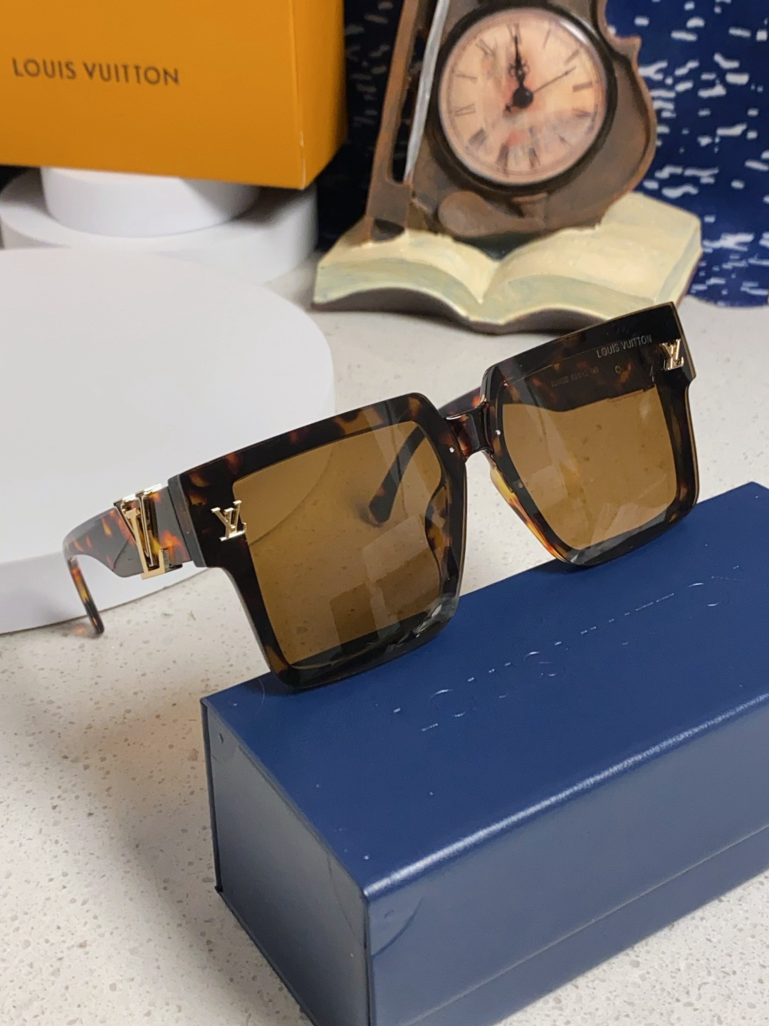 Louis Vuitton Sunglasses - view 10