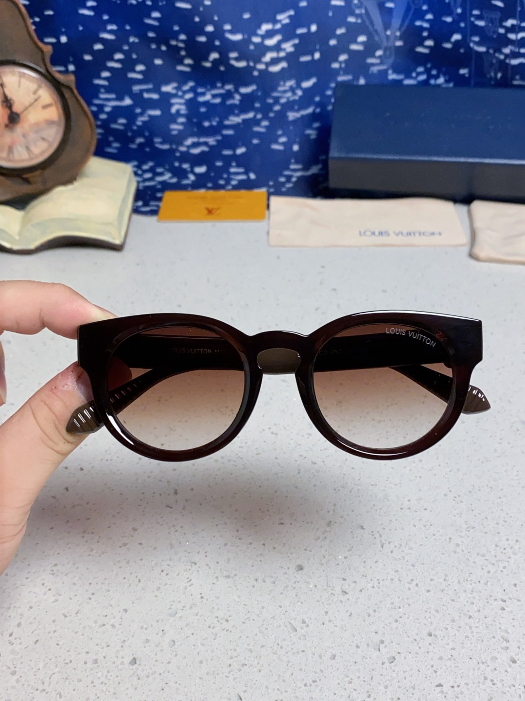 Louis Vuitton Sunglasses - view 4