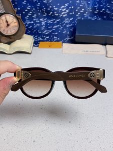 Louis Vuitton Sunglasses - view 5