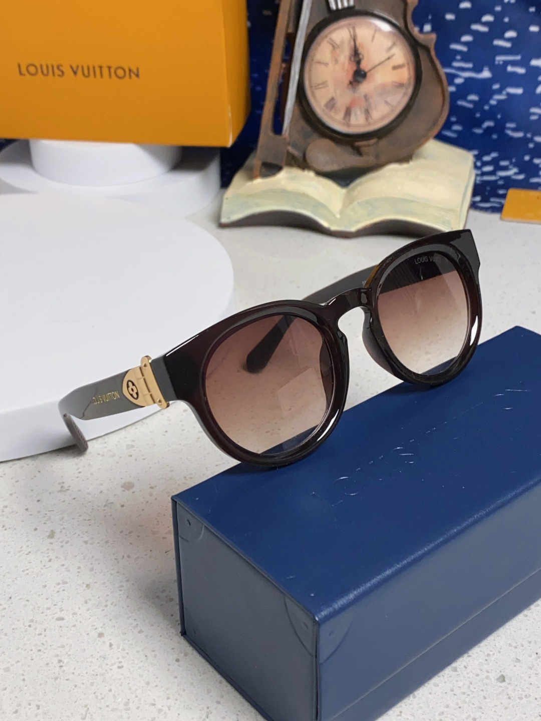 Louis Vuitton Sunglasses - view 10