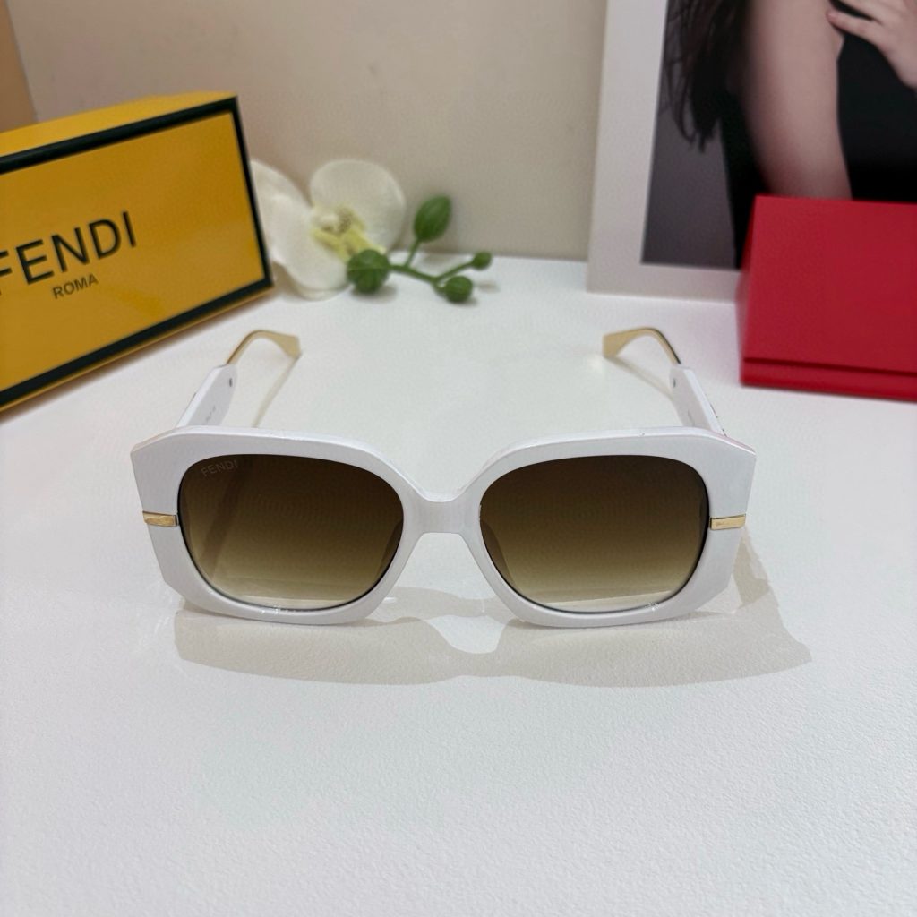 Fendi Sunglasses - view 1