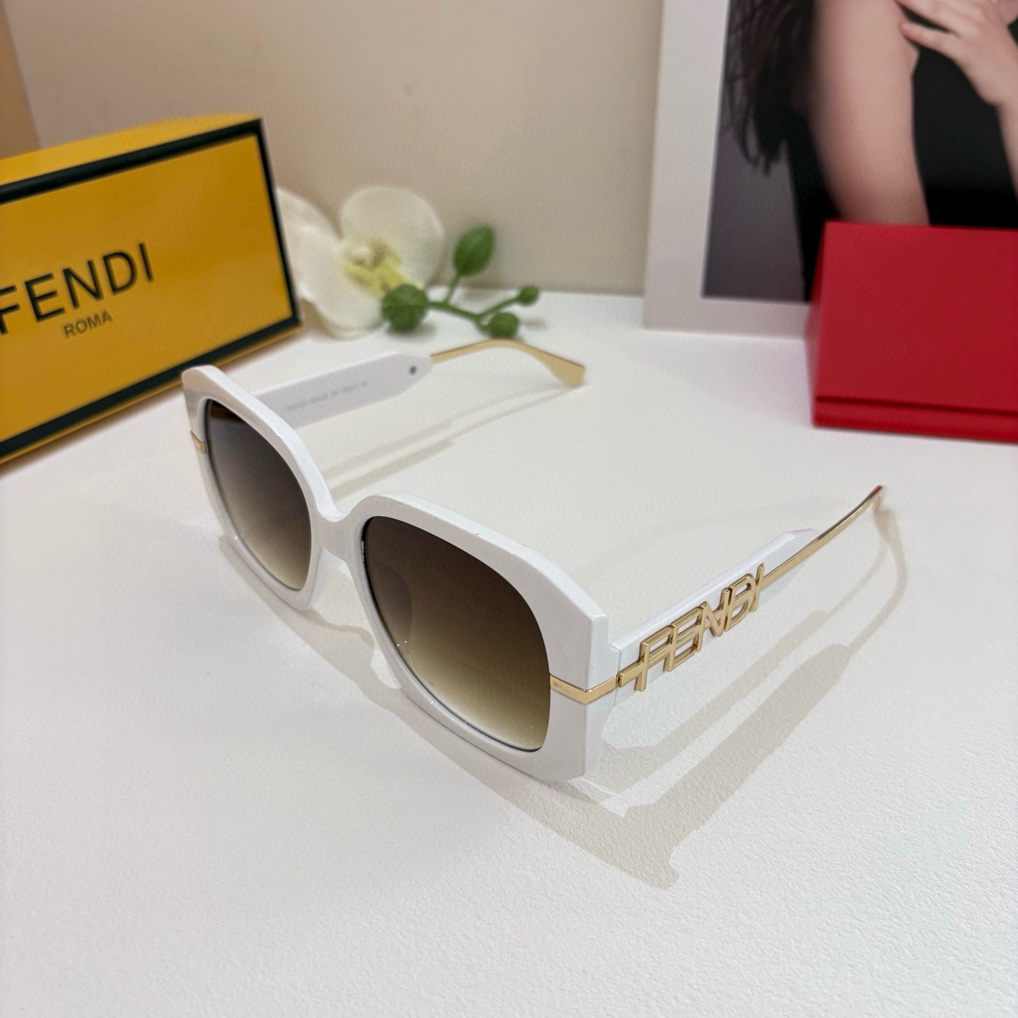 Fendi Sunglasses - view 2